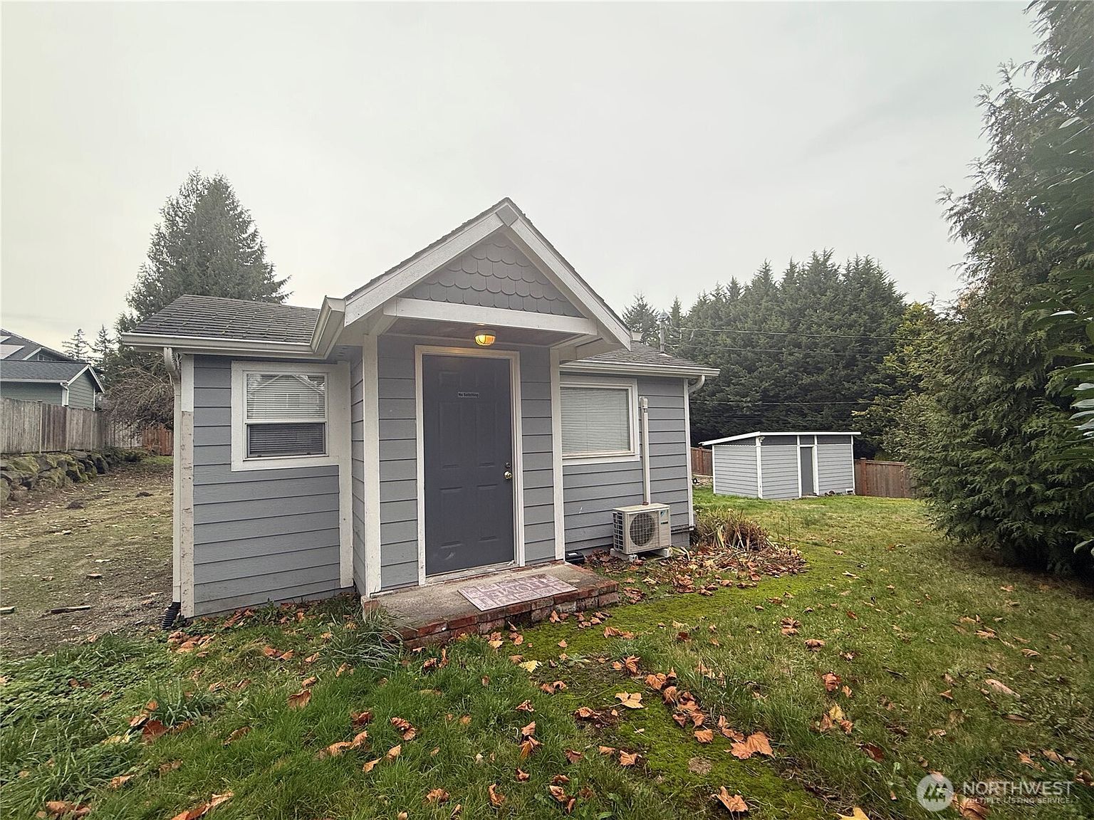 2726 21st St SW Puyallup, WA 98373 - Thumbnail 3
