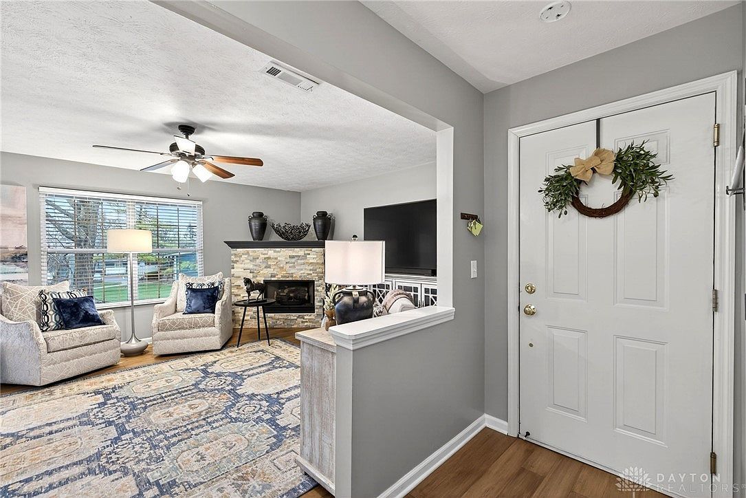 1517 Commons Dr Miamisburg, OH 45342 - Thumbnail 3