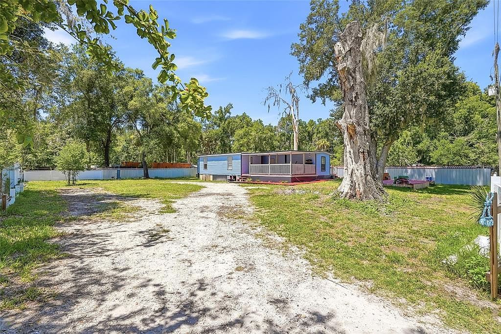 911 Marjorie Ave Brandon, FL 33511 - Thumbnail 3