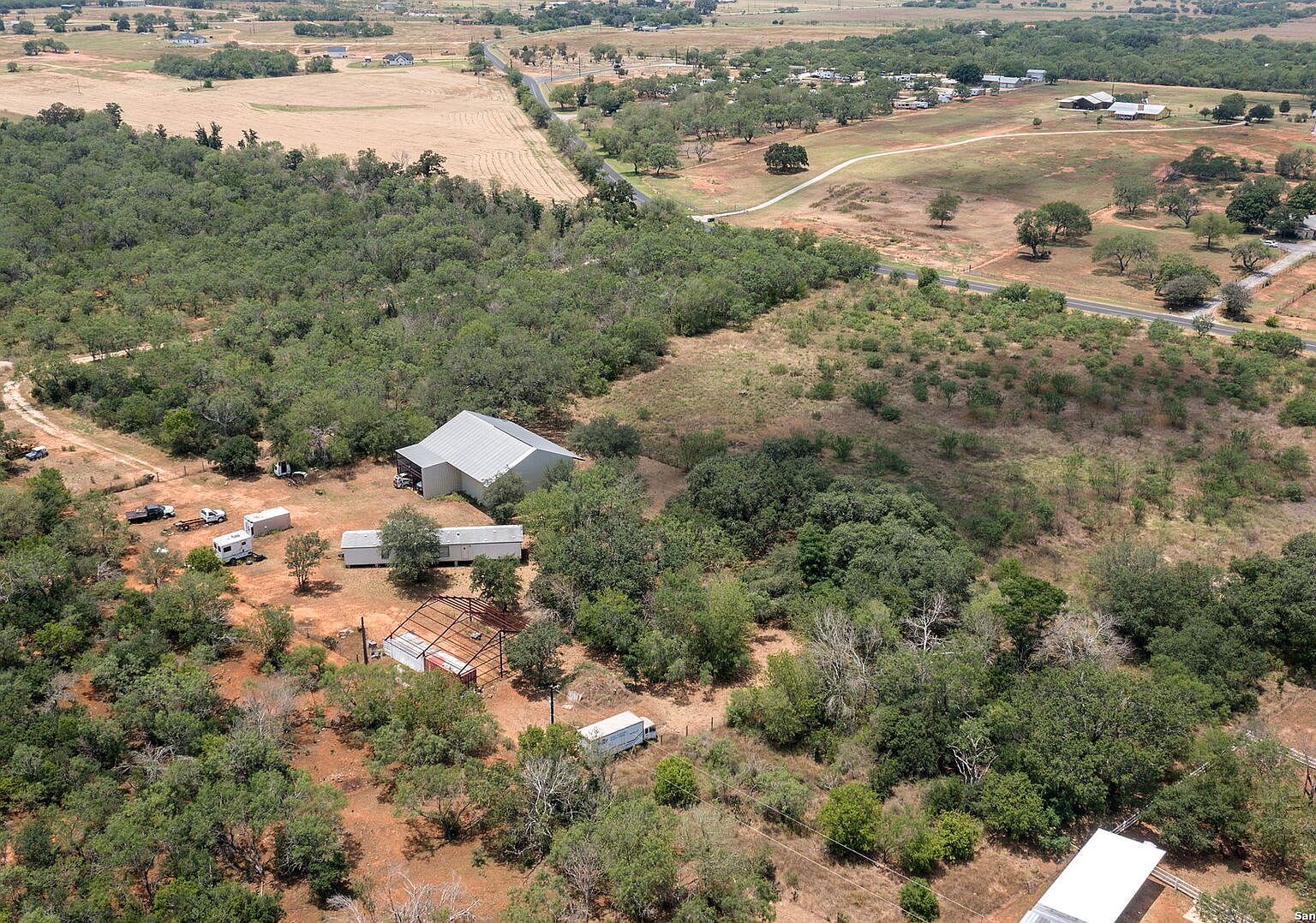 10.5 Benton City Rd #19366 Somerset, TX 78069 - Thumbnail 3