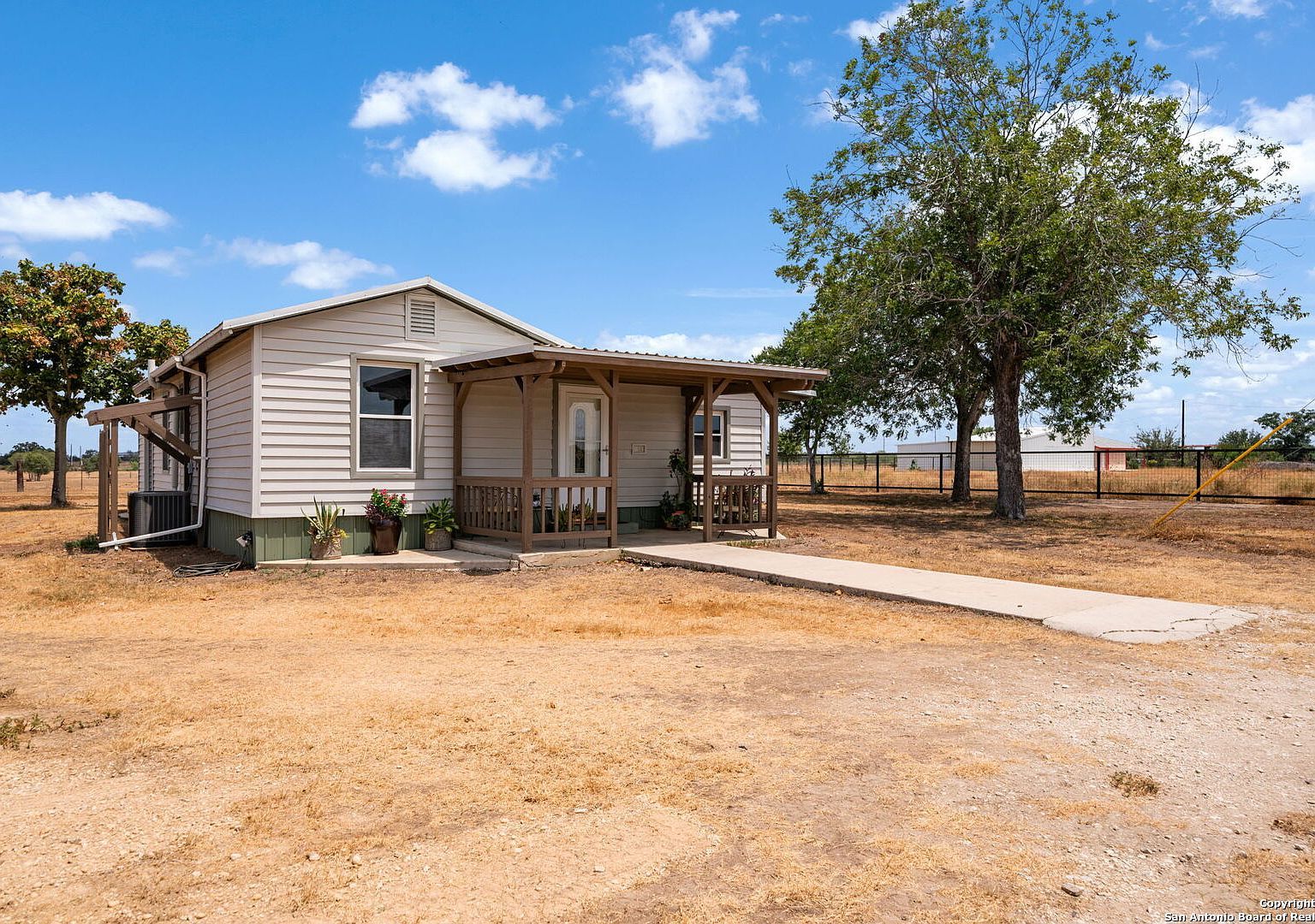 4415-2 Mickey Rd San Antonio, TX 78223 - Thumbnail 3