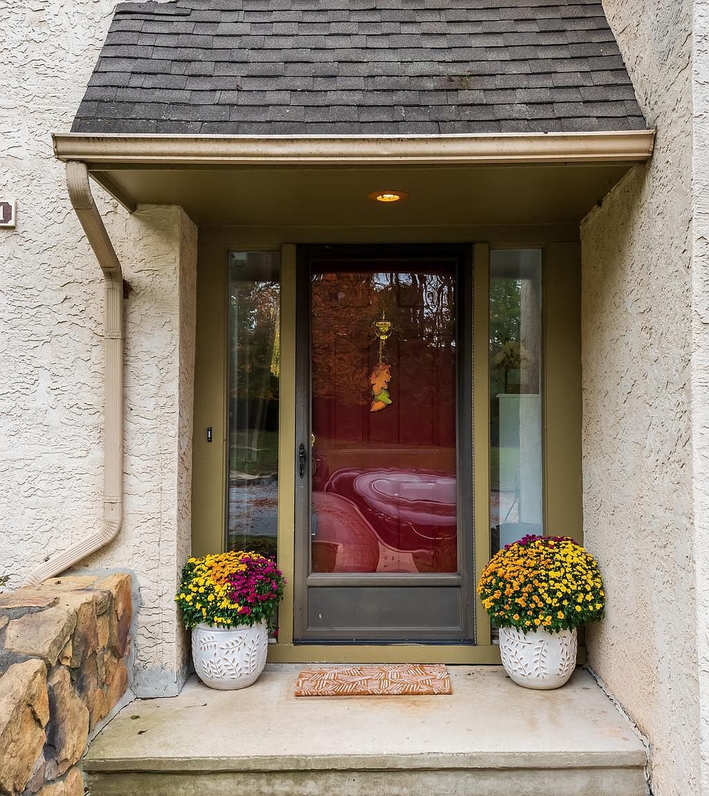 431 Lynetree Dr West Chester, PA 19380 - Thumbnail 3