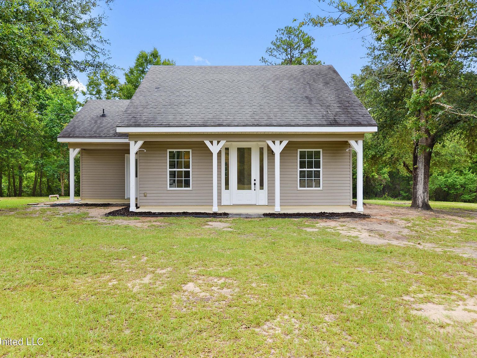 8228 Henley Rd Pass Christian, MS 39571 - Thumbnail 3