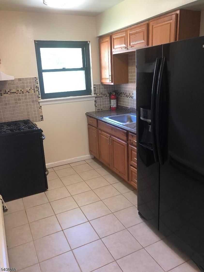 401 Us Highway 22 APT 6H Plainfield, NJ 07060 - Thumbnail 3