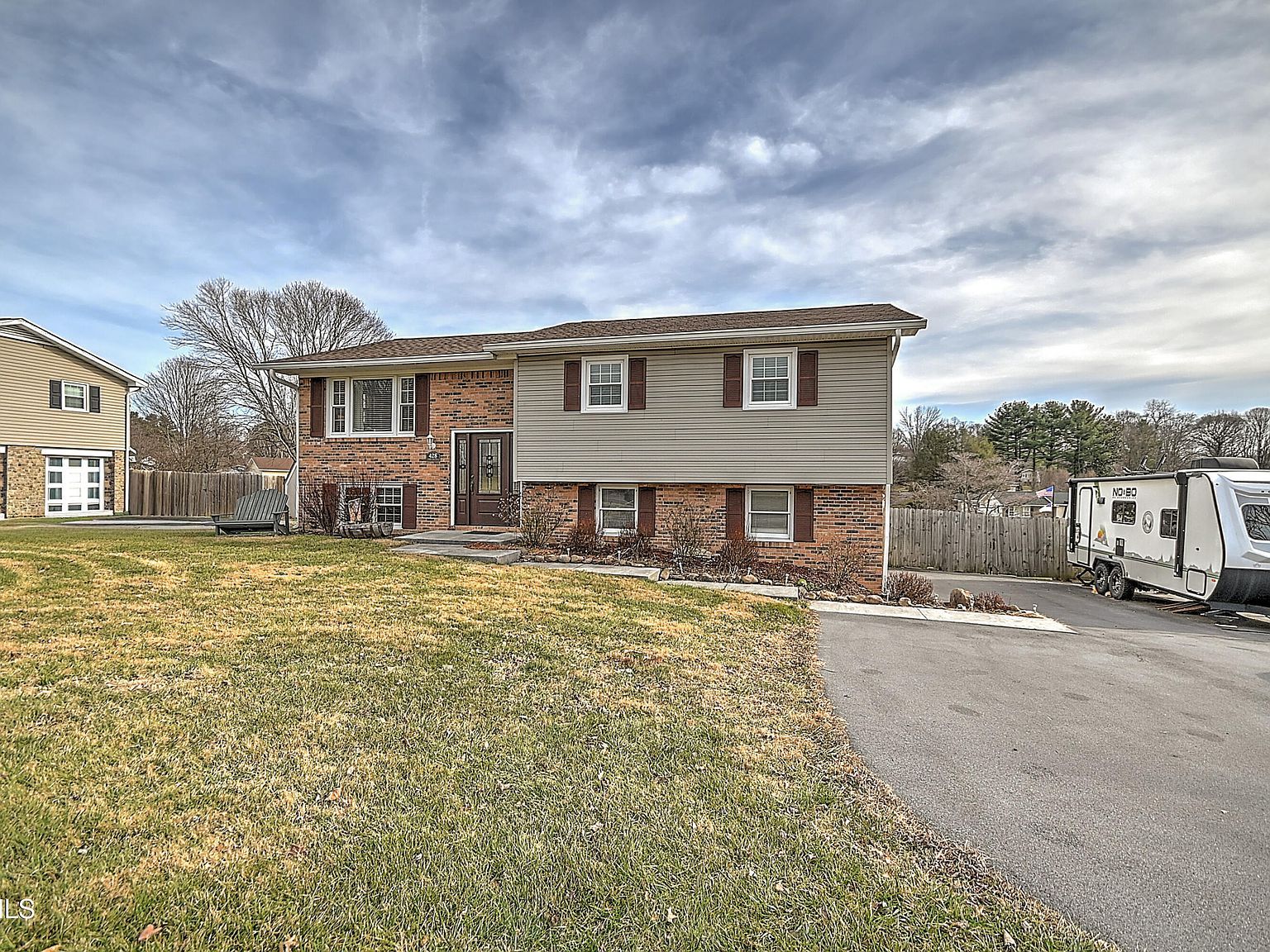 428 Timber Oak Dr Bristol, VA 24201 - Thumbnail 3