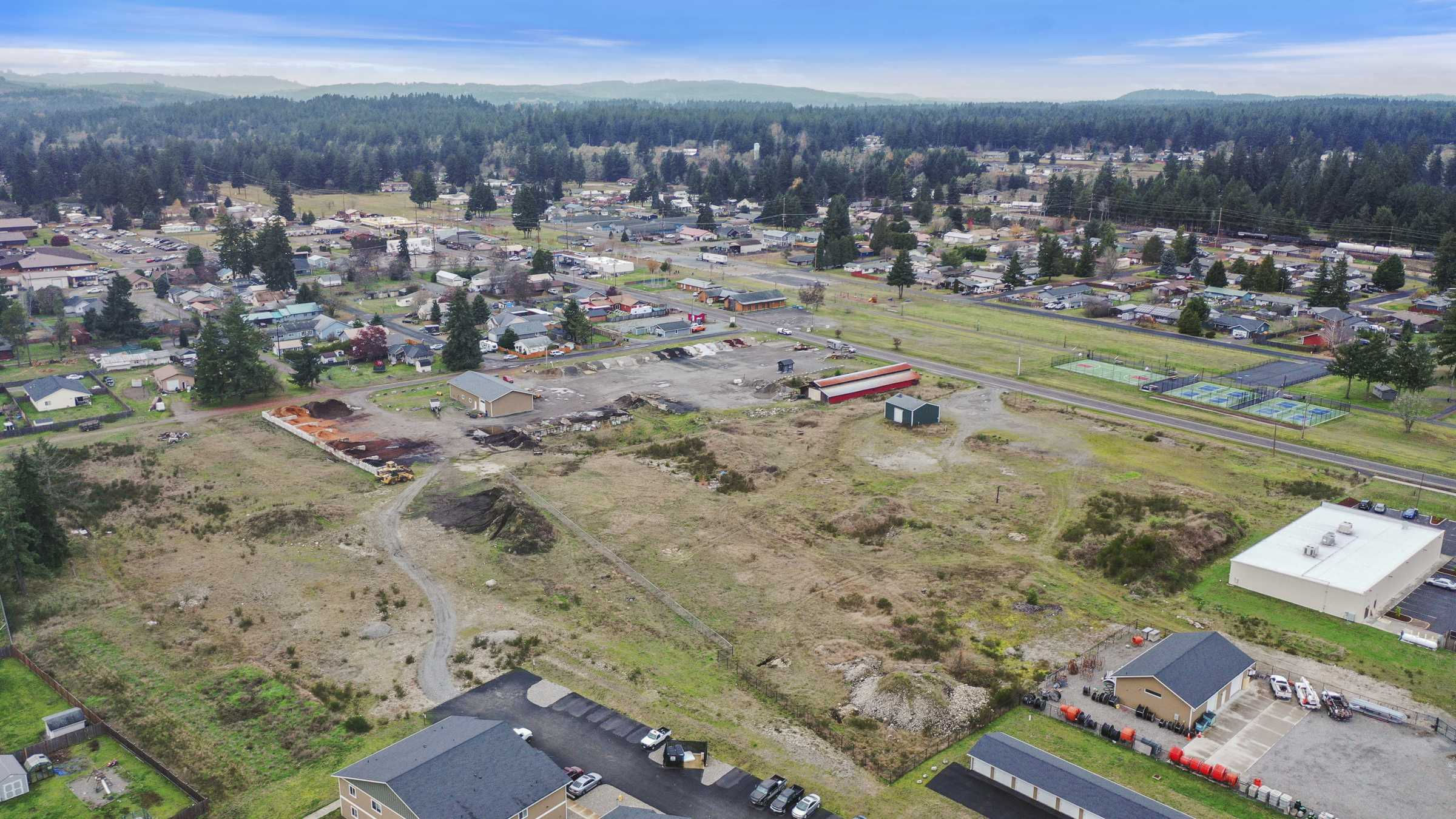 809 Binghampton Street, Rainier, WA, USA, 98576 - Thumbnail 3