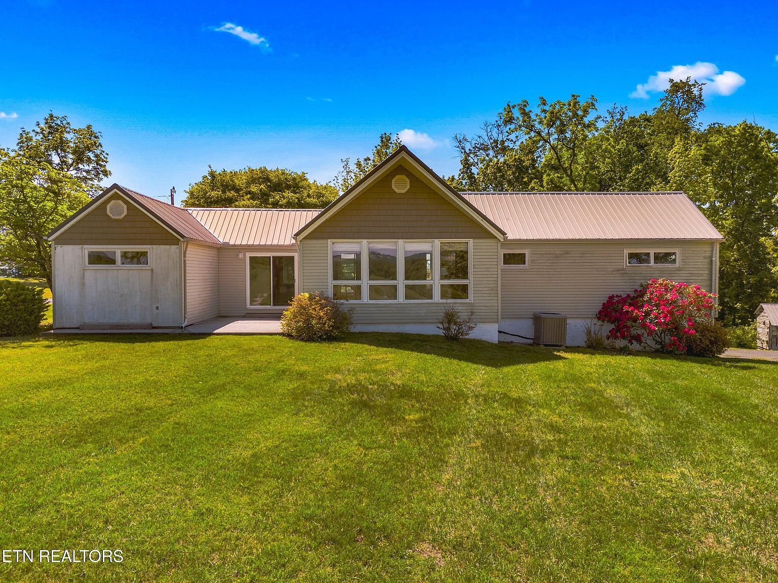 1456 C H Rankin Rd White Pine, TN 37890 - Thumbnail 3