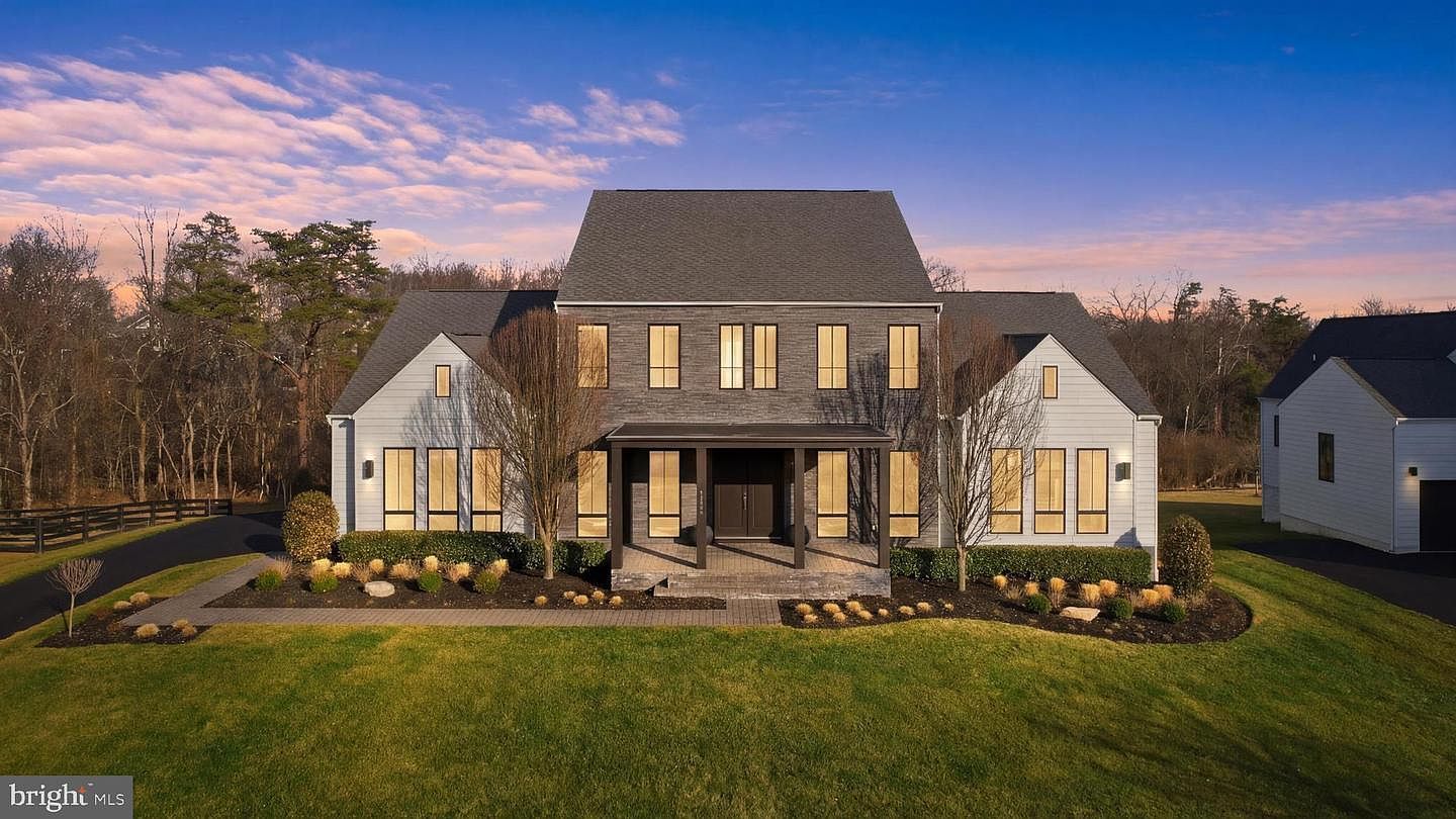 23014 Lavender Valley Ct Ashburn, VA 20148 - Thumbnail 3