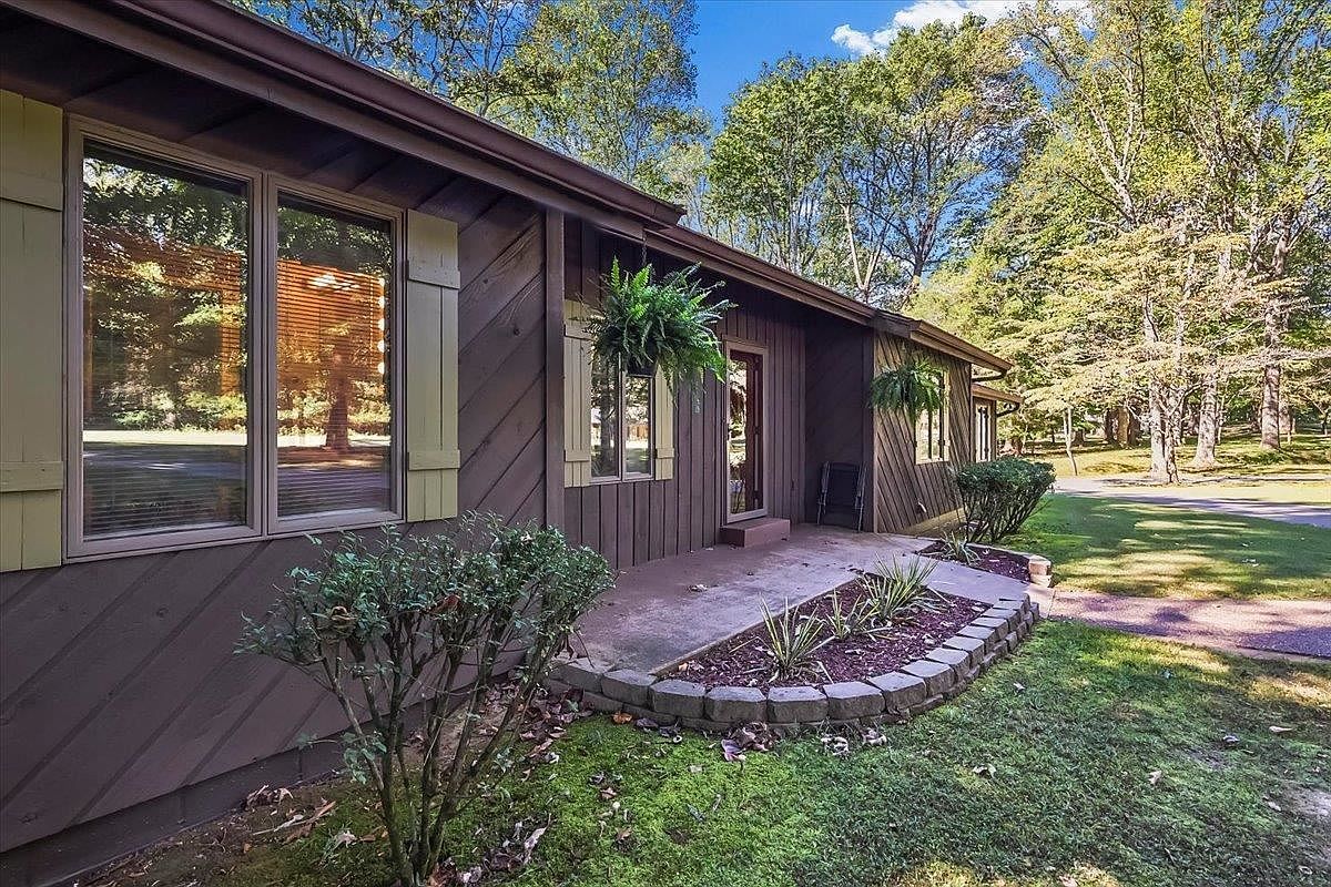 231 Scottsborough Ct Bowling Green, KY 42103 - Thumbnail 3