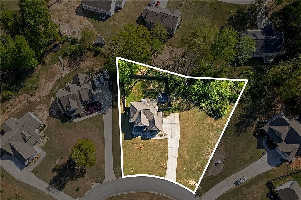 308 Stonegate Ct Dallas, GA 30157 - Thumbnail 3