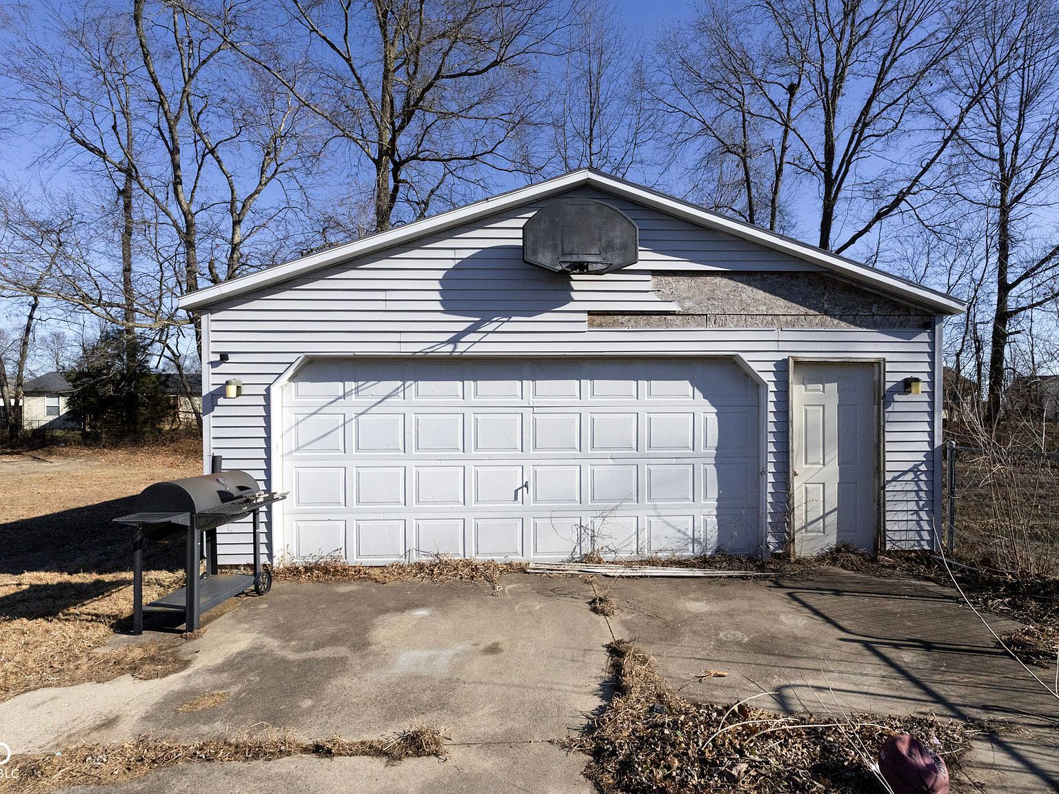 1413 Brookside Dr Columbus, IN 47201 - Thumbnail 3