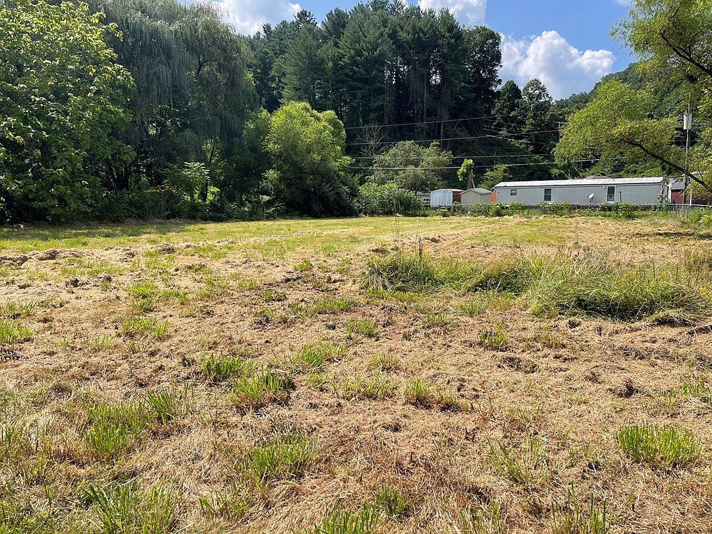 Bridge St Raven, VA 24639 - Thumbnail 3