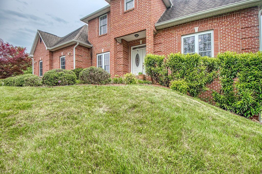 23047 Lone Eagle Dr Bristol, VA 24202 - Thumbnail 3