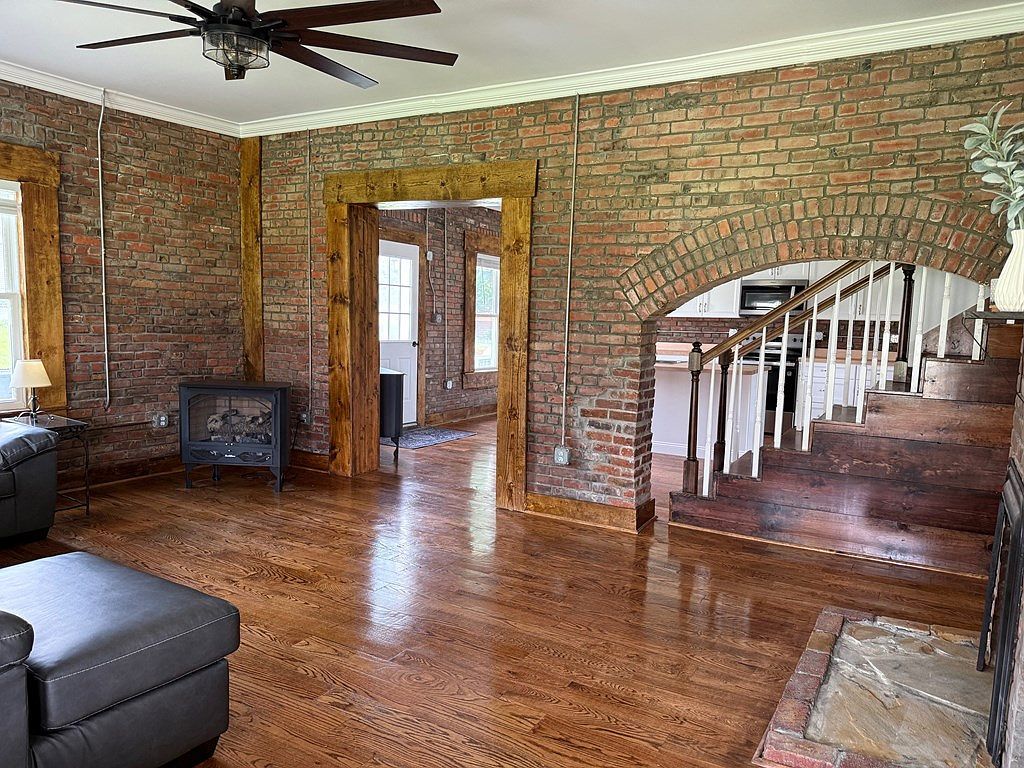 110 Vincent Ln Richlands, VA 24641 - Thumbnail 3