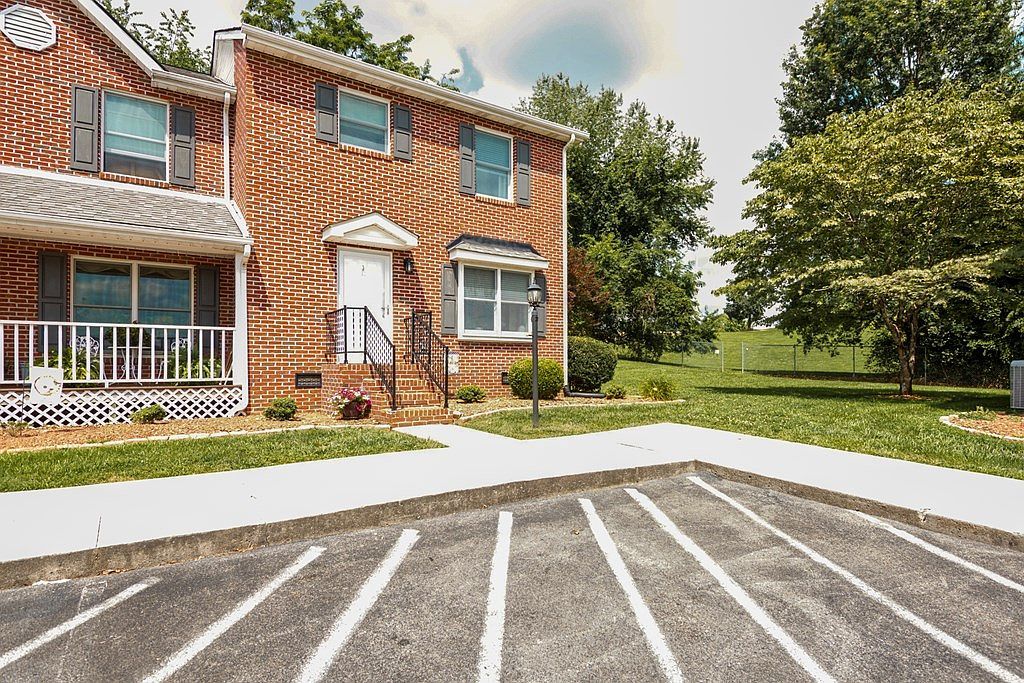 803 Edgemont North St NE Abingdon, VA 24210 - Thumbnail 3