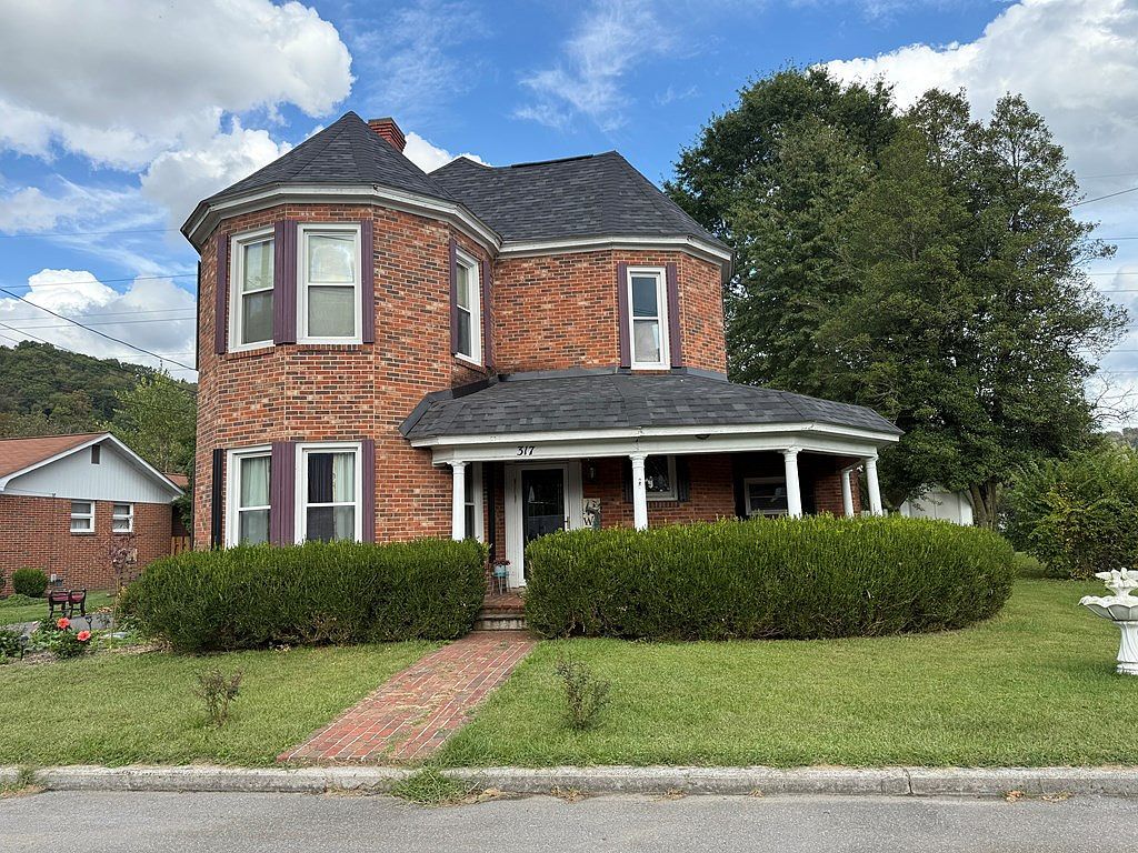 317 Fairfax Ave Richlands, VA 24641 - Thumbnail 3