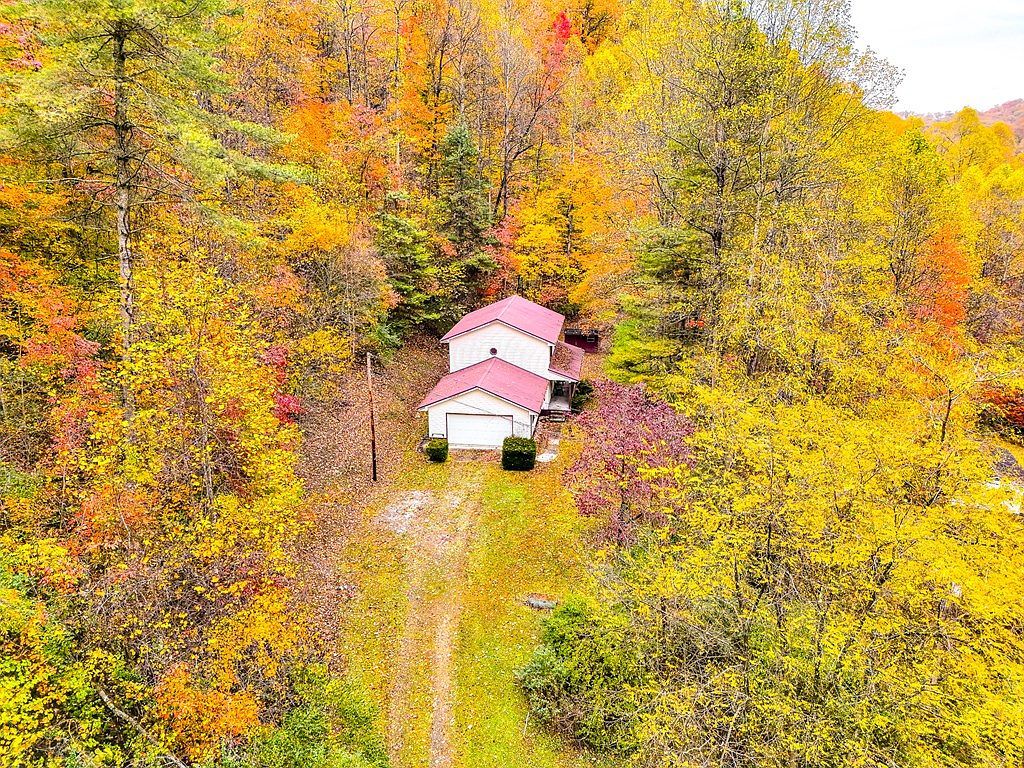 424 King Solomon Colley Rd Breaks, VA 24607 - Thumbnail 3