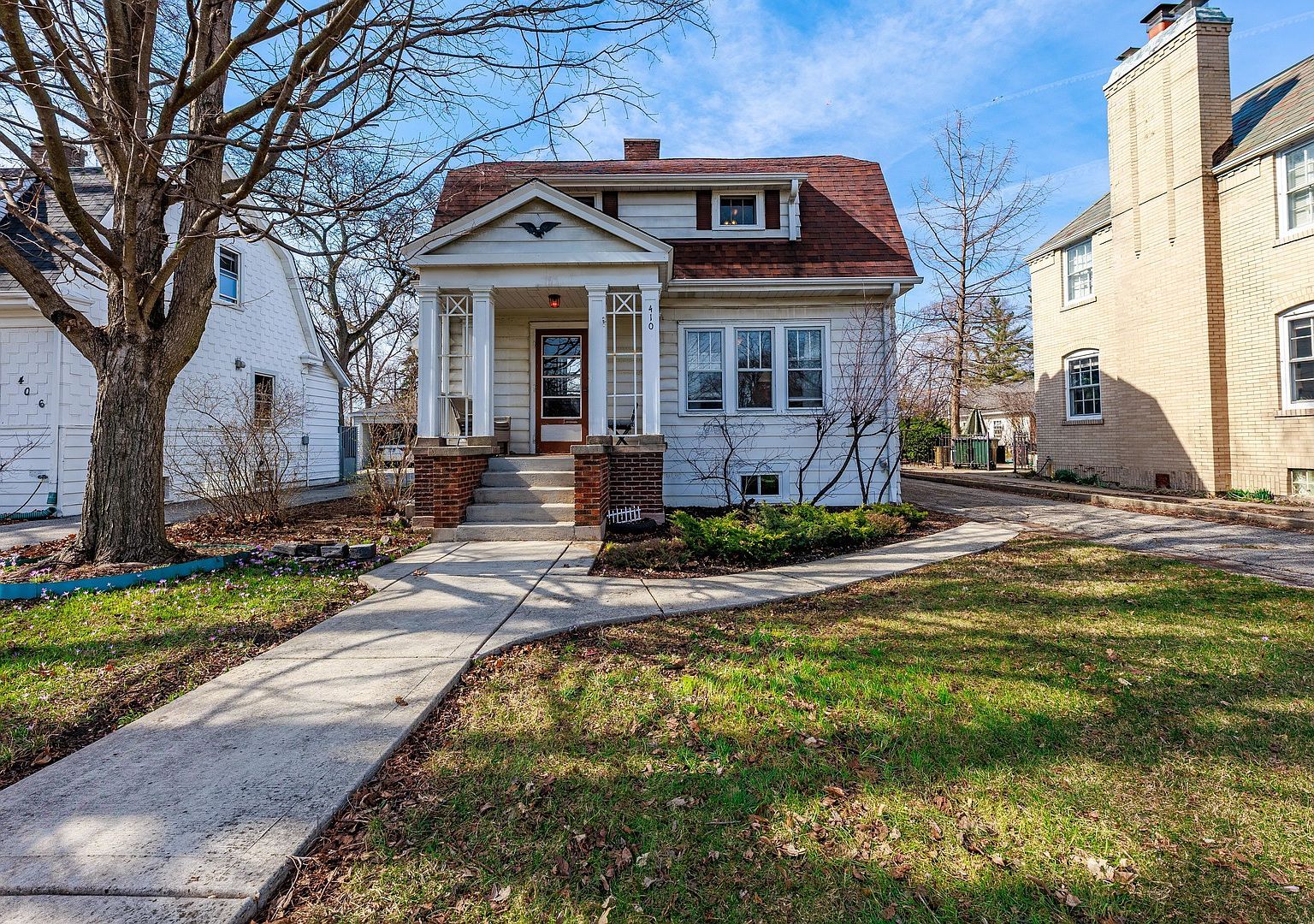 410 Repton Rd Riverside, IL 60546 - Thumbnail 3