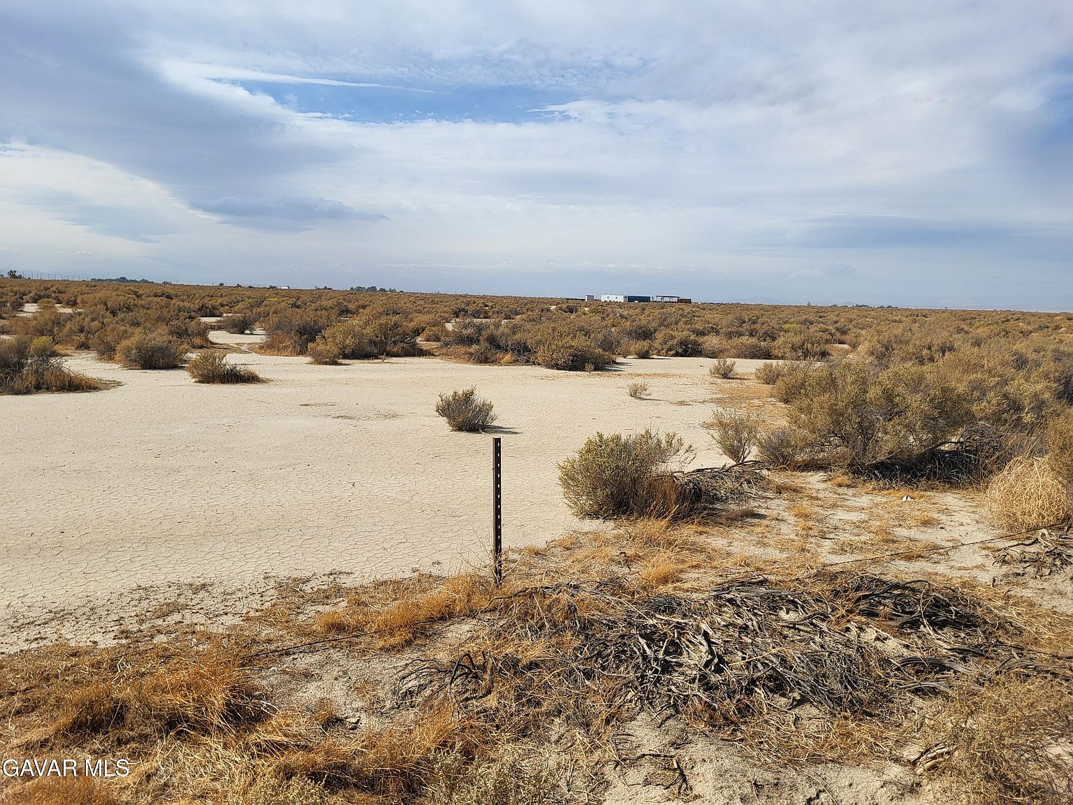 112 Avenue G14 Lancaster, CA 93535 - Thumbnail 3