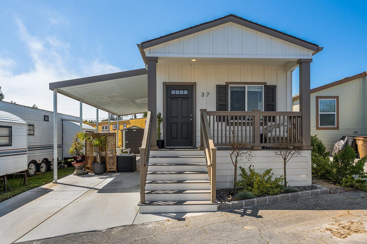 7368 Hollister Ave SPACE 37 Goleta, CA 93117 - Thumbnail 3