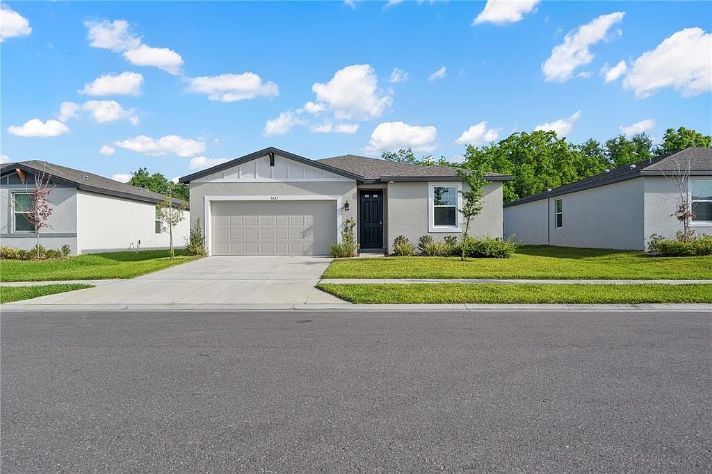 3087 Forrest Plum Ct Zephyrhills, FL 33540 - Thumbnail 3