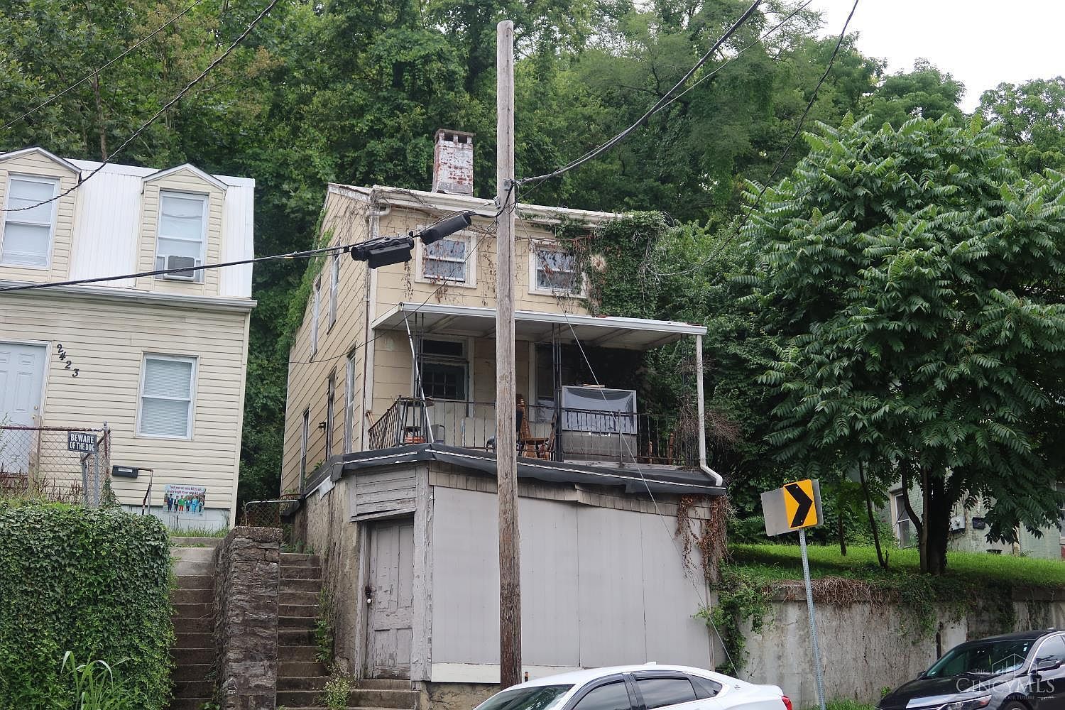 2425 Glenway Ave Cincinnati, OH 45204 - Thumbnail 3