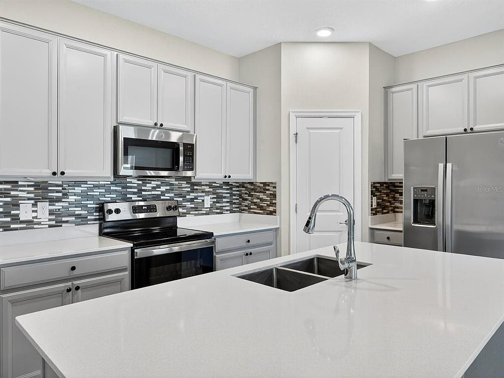 1450 Lassen St Haines City, FL 33844 - Thumbnail 3