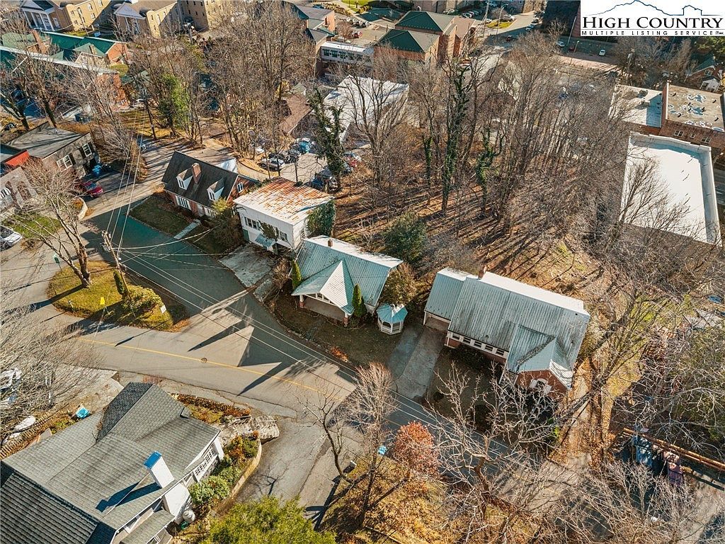 192 & 206 Orchard St Boone, NC 28607 - Thumbnail 3