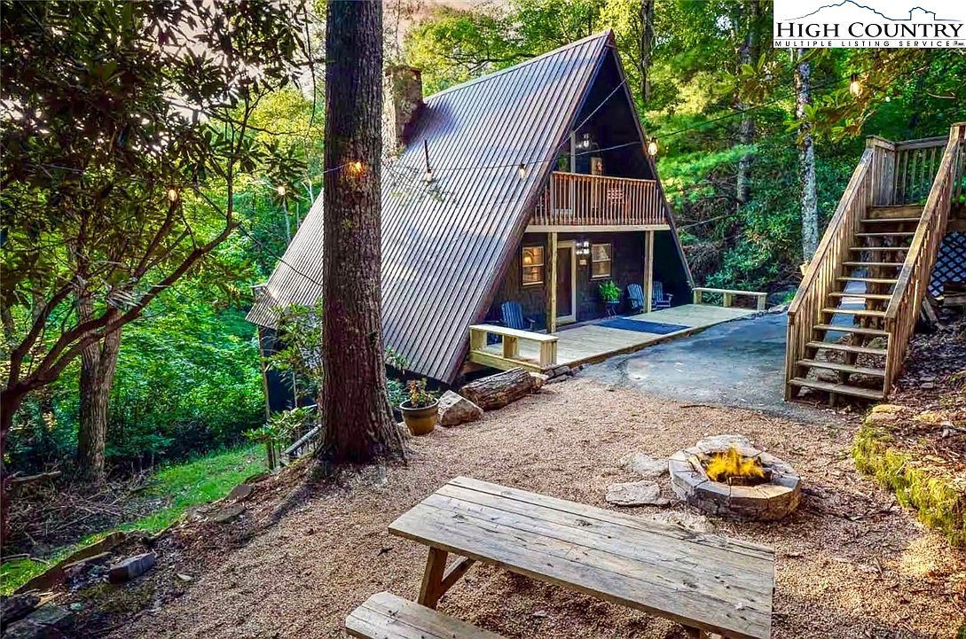 179 Rhododendron Dr Banner Elk, NC 28604 - Thumbnail 3