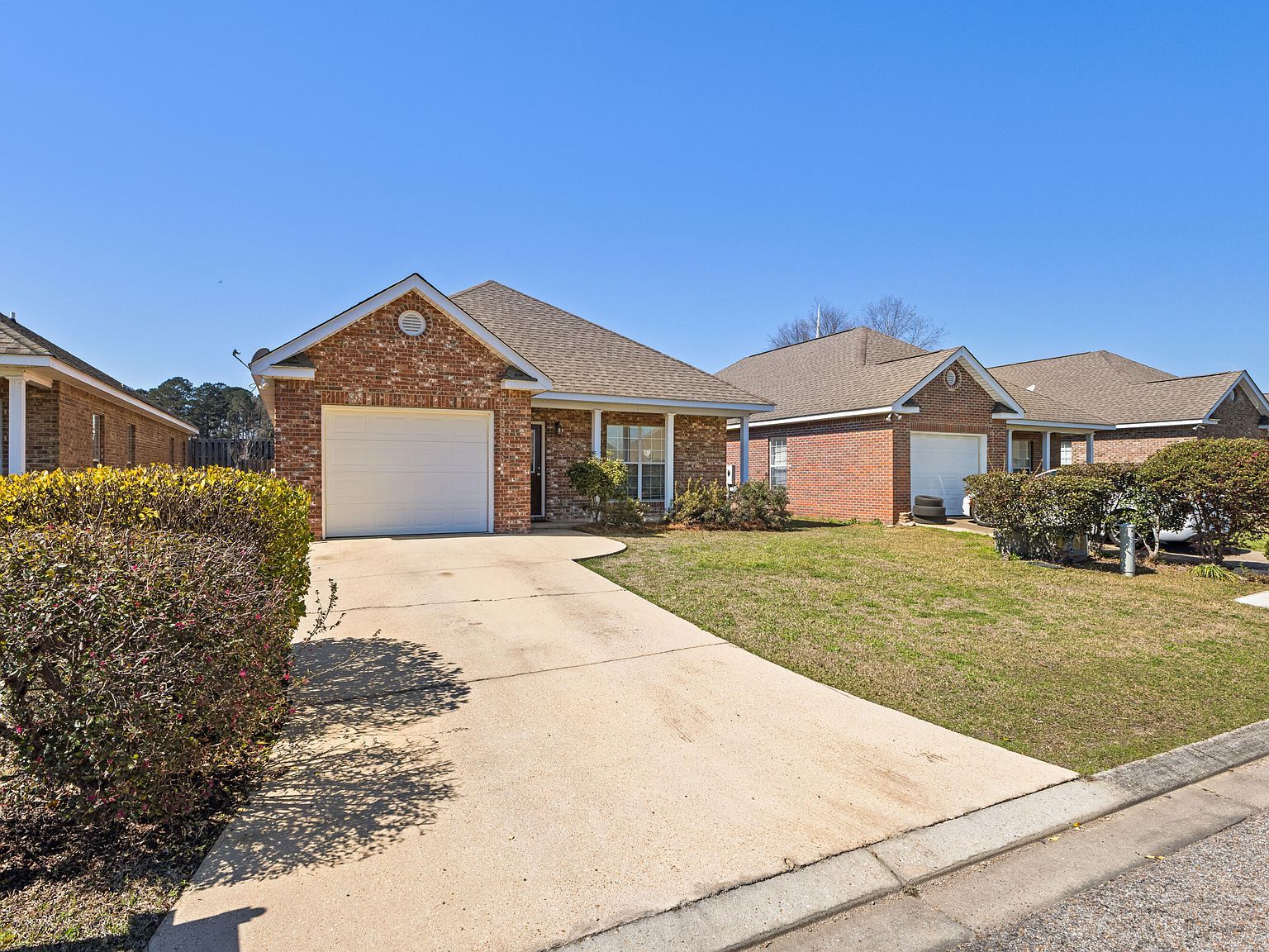 7 Oxford Dr Hattiesburg, MS 39402 - Thumbnail 3