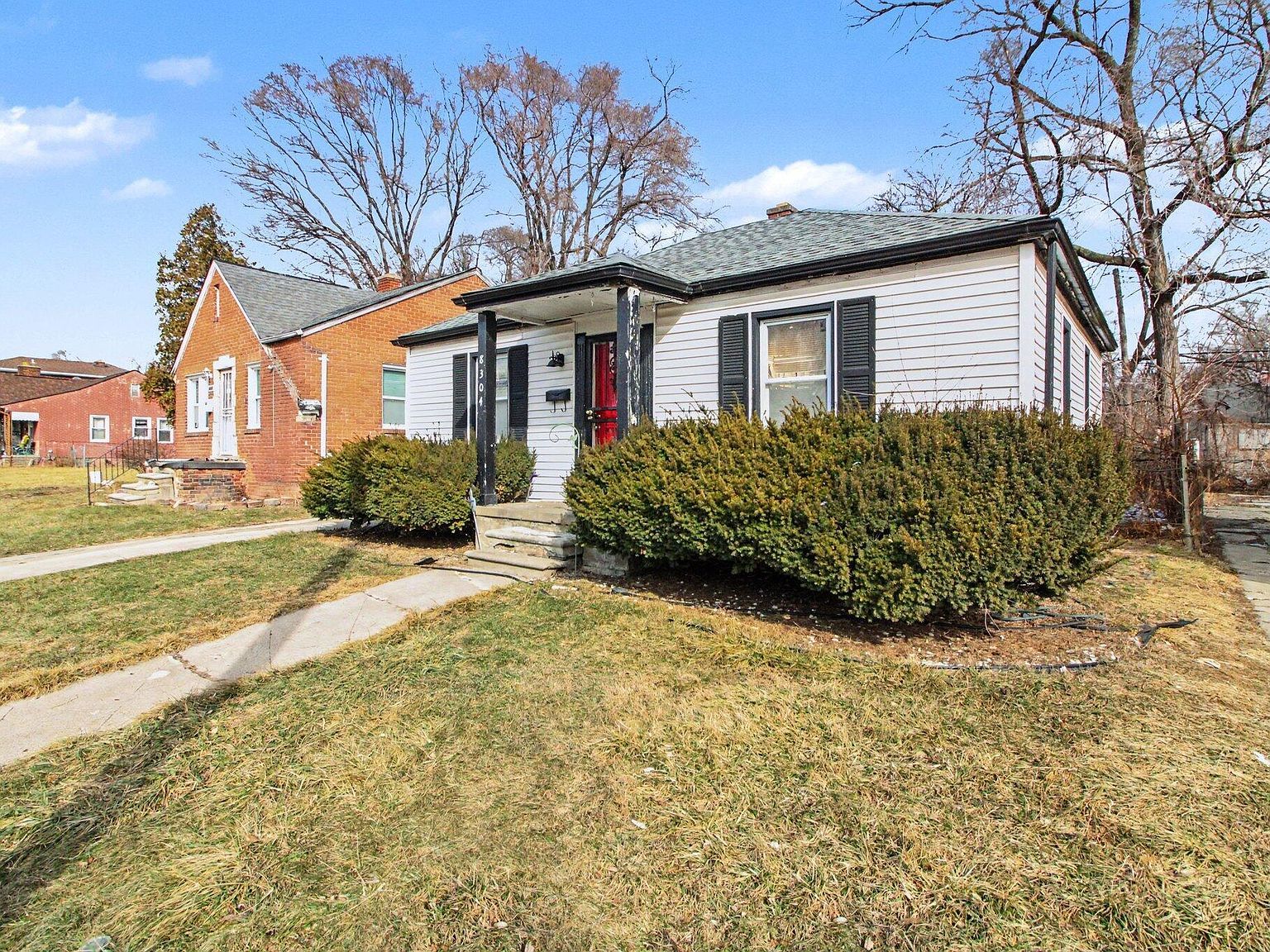 8304 Robson St Detroit, MI 48228 - Thumbnail 3