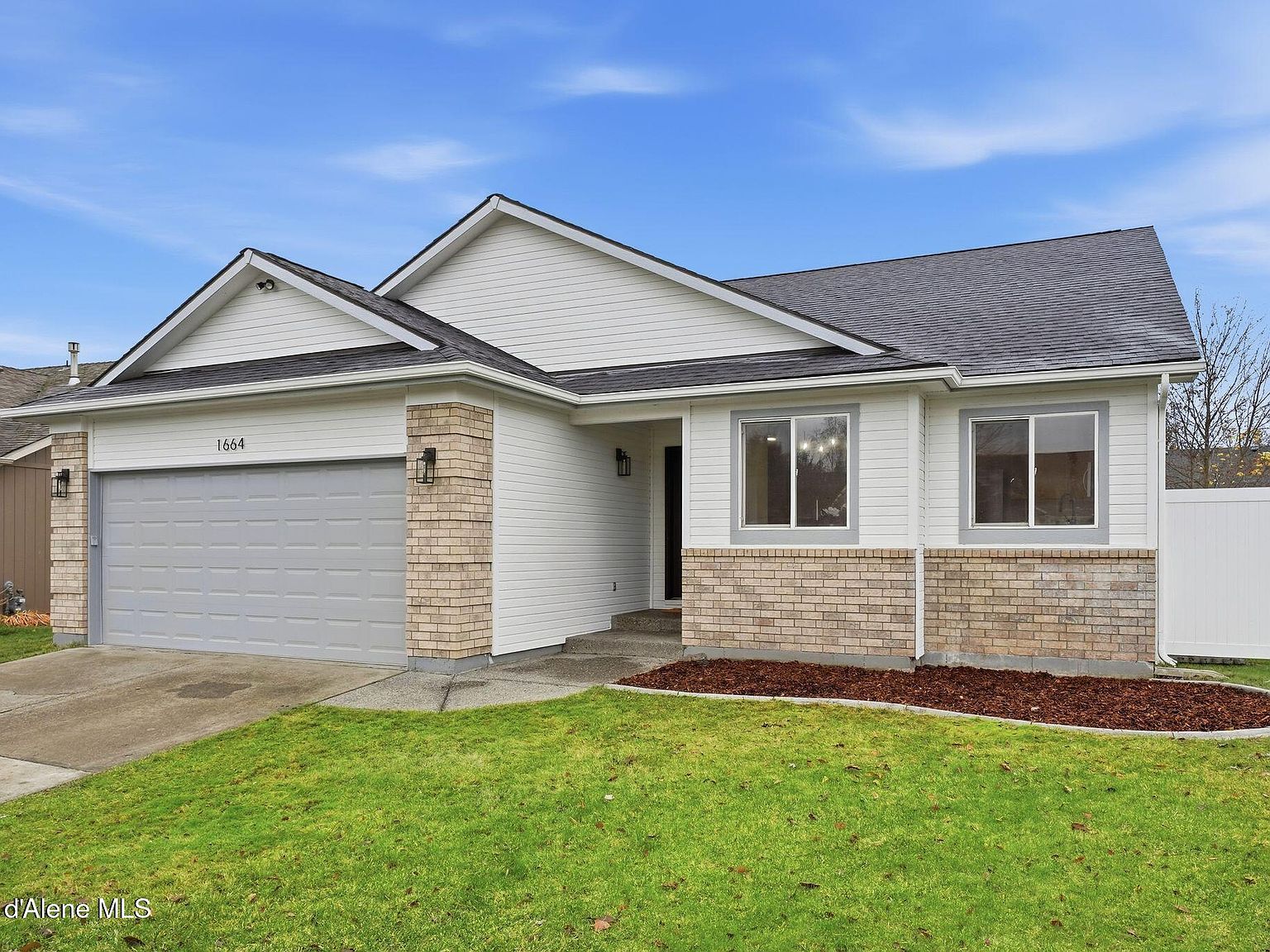 1664 W Durham Dr Coeur D Alene, ID 83815 - Thumbnail 3