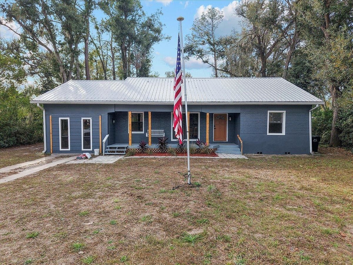 413 E Elm St Perry, FL 32347 - Thumbnail 3