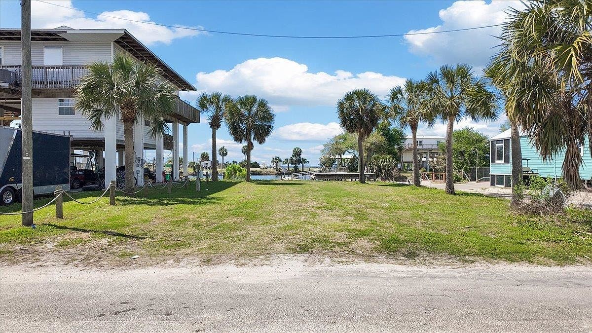 20621 Marina Rd Perry, FL 32348 - Thumbnail 3