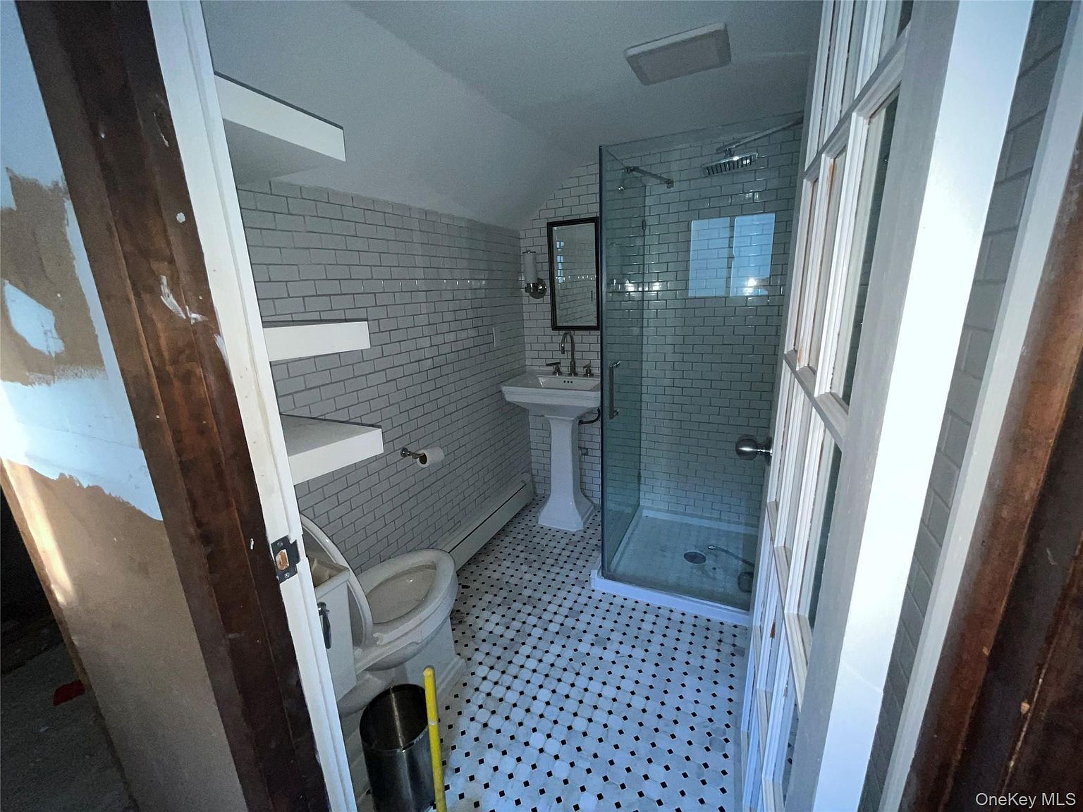 370 Boulder St Ronkonkoma, NY 11779 - Thumbnail 3