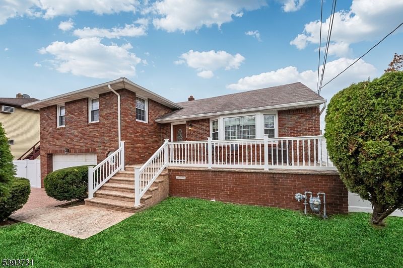 22 Mount Pleasant Ave Woodland Park, NJ 07424 - Thumbnail 3