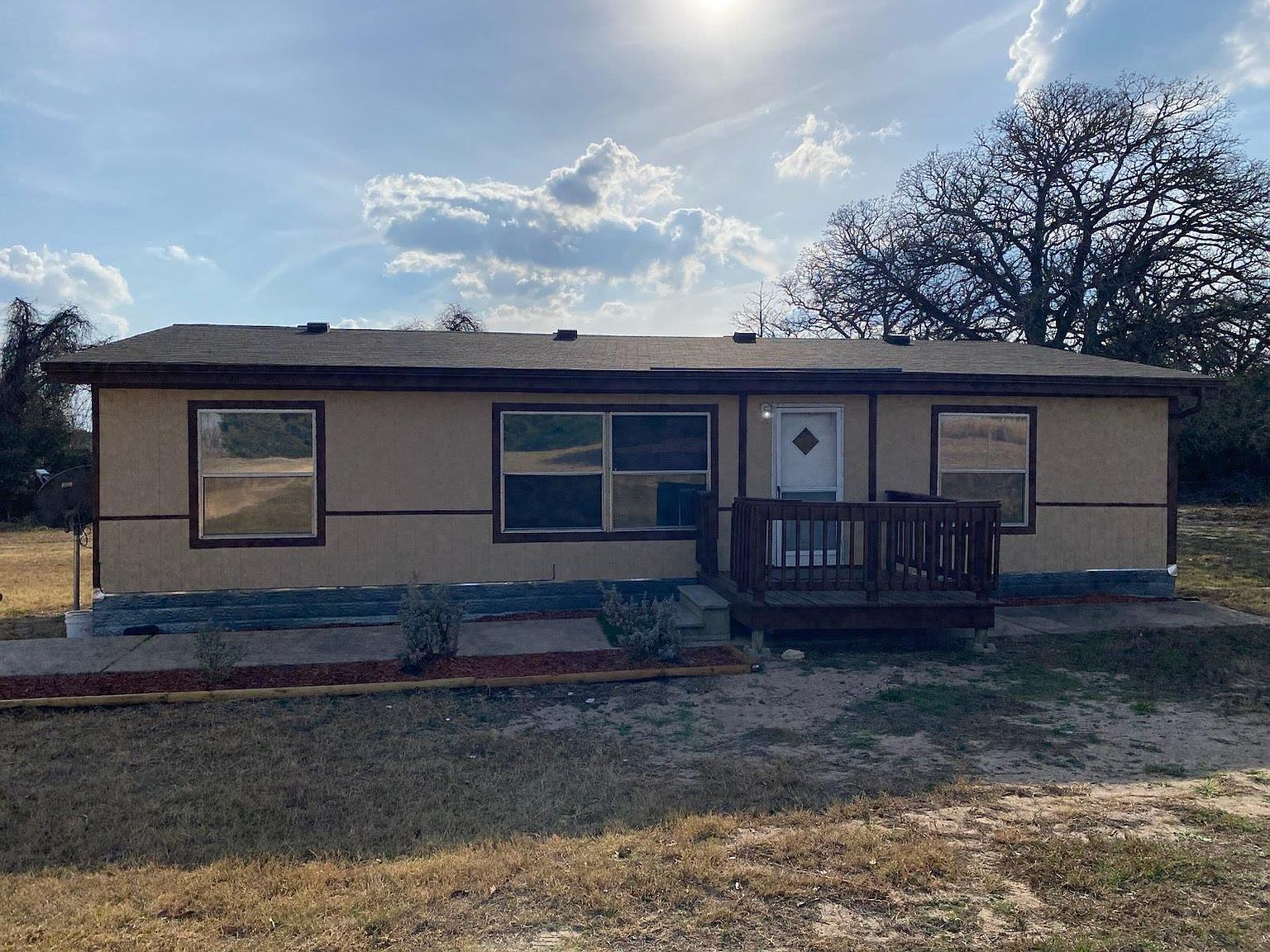 2029 E Us Highway 290 Mc Dade, TX 78650 - Thumbnail 3