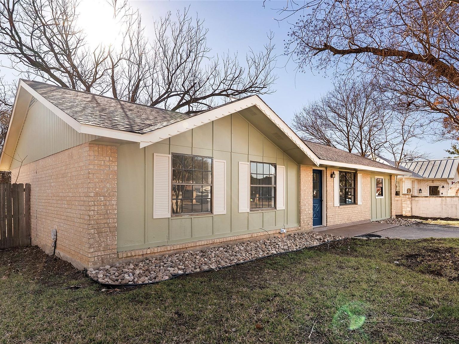 616 Mogonye Ln Elgin, TX 78621 - Thumbnail 3