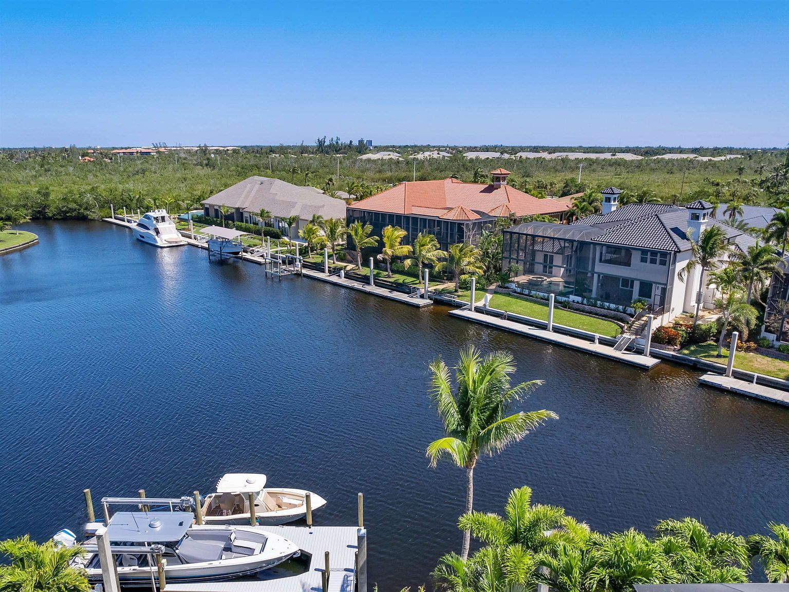 4831 Conover Ct Fort Myers, FL 33908 - Thumbnail 3