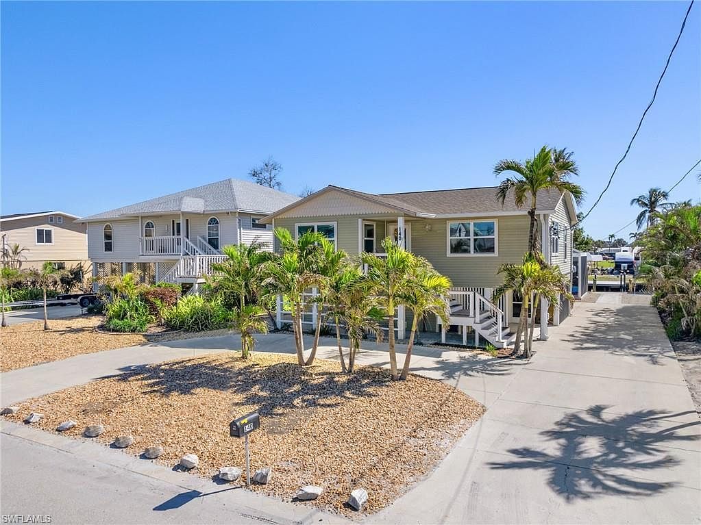 140 Curlew St Fort Myers Beach, FL 33931 - Thumbnail 3