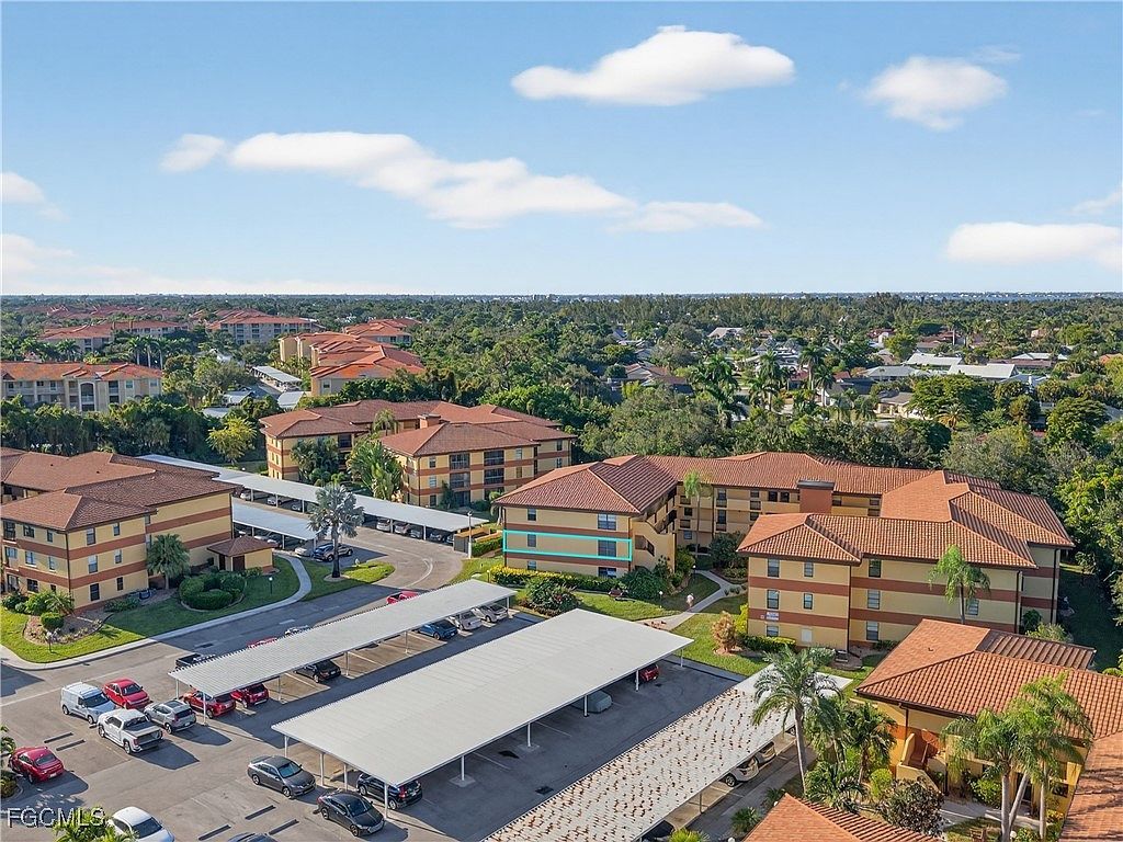 6136 Whiskey Creek Dr APT 520 Fort Myers, FL 33919 - Thumbnail 3