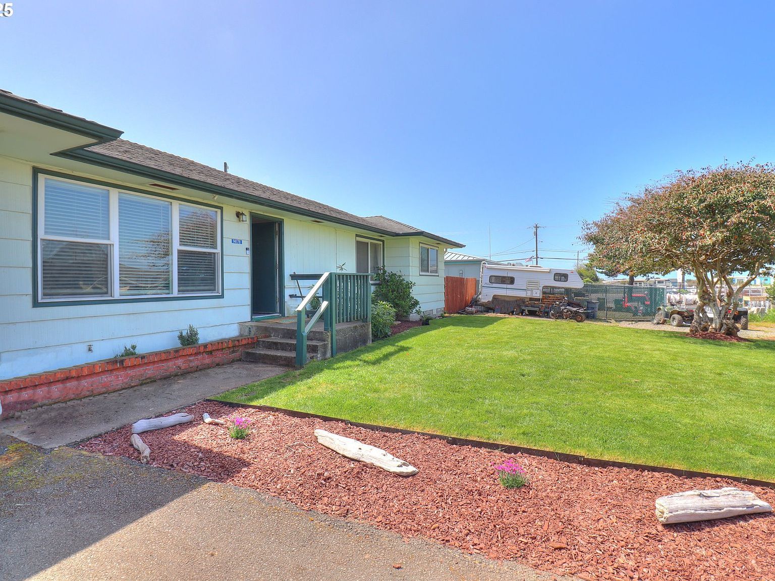 94178 9th St Gold Beach, OR 97444 - Thumbnail 3