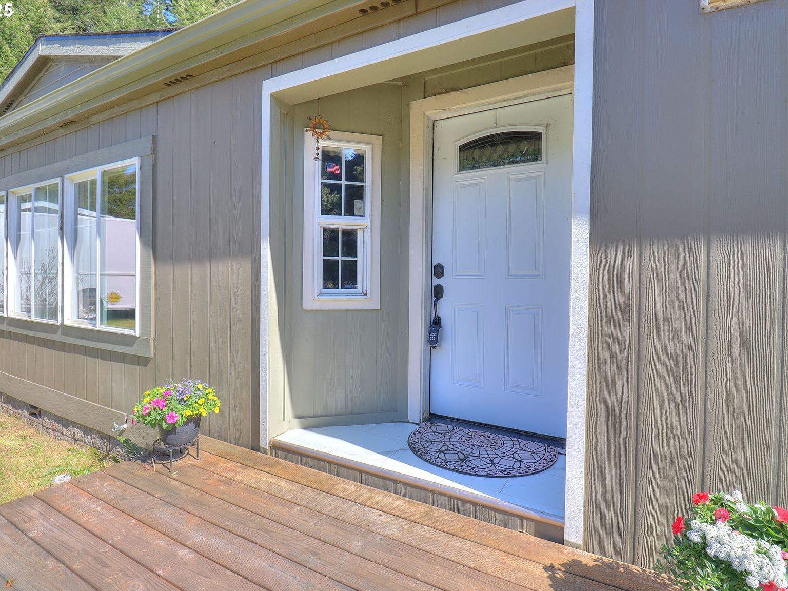 29311 Melody Ln Gold Beach, OR 97444 - Thumbnail 3