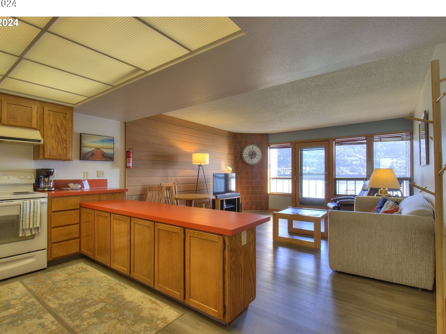 94304 Wedderburn Loop Rd #419 Gold Beach, OR 97444 - Thumbnail 3