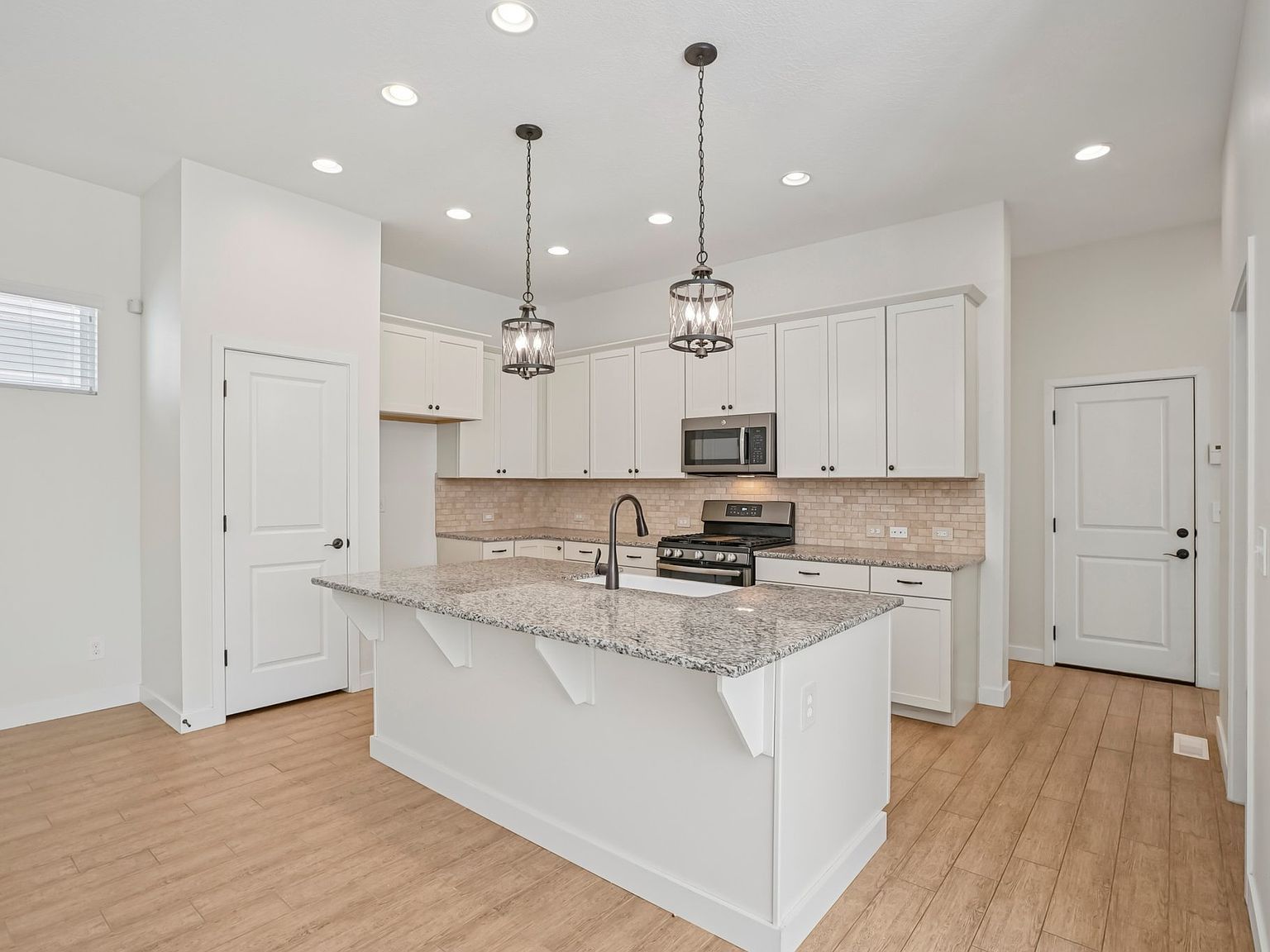 11383 S New Bern Way South Jordan, UT 84009 - Thumbnail 3