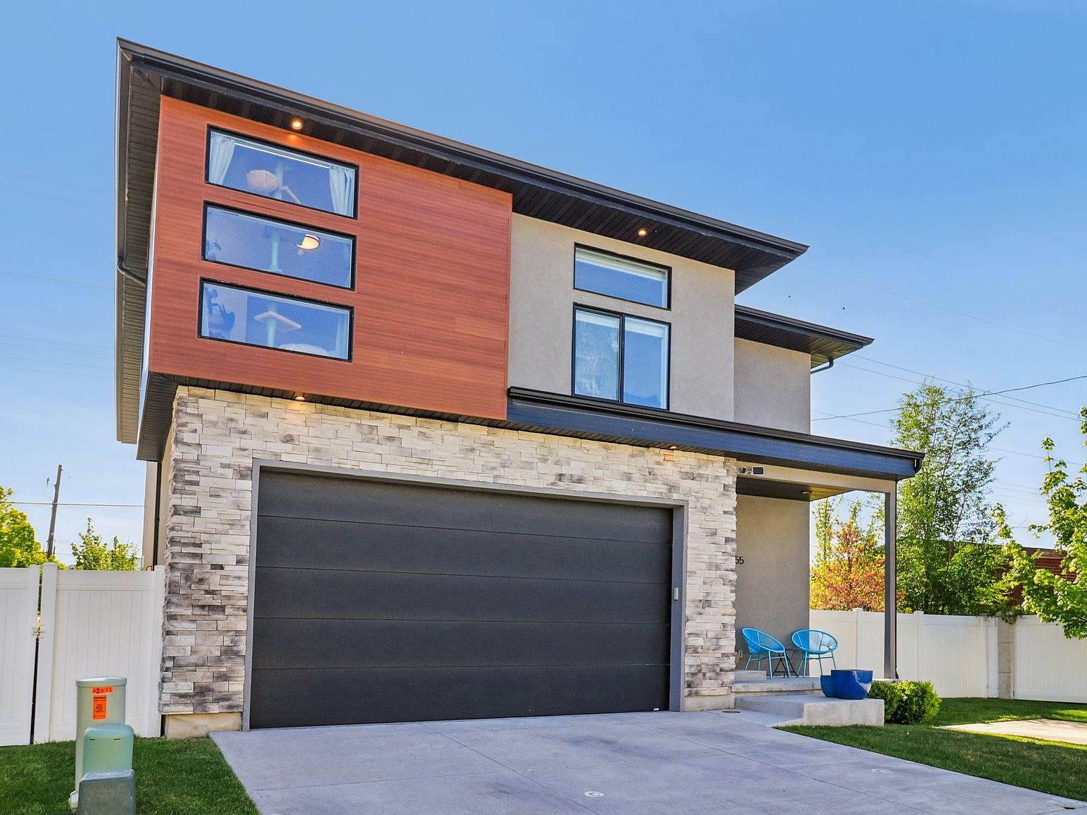 4255 S Valentina Bay Millcreek, UT 84124 - Thumbnail 3