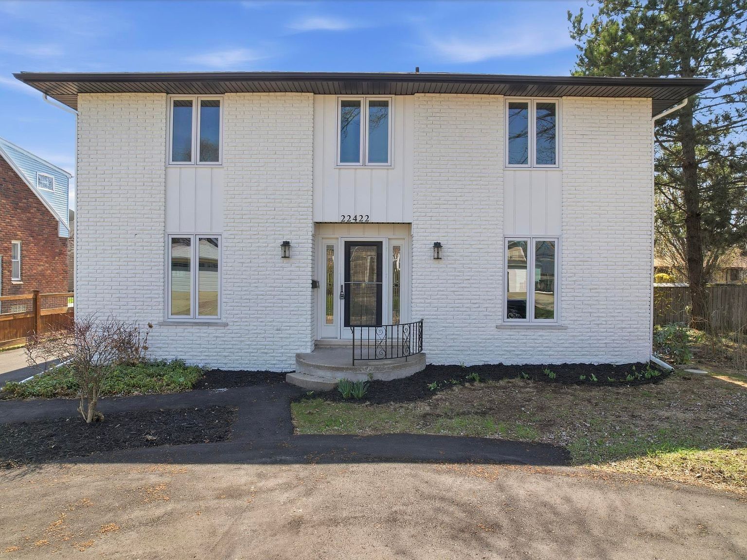 22422 Lakeland St Saint Clair Shores, MI 48081 - Thumbnail 3