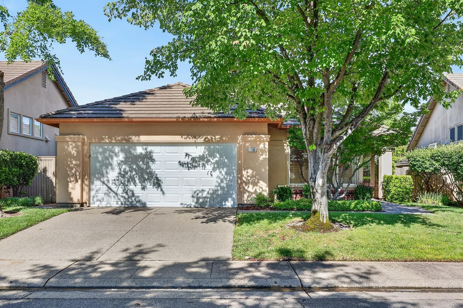 1160 Cobblefields Ct Folsom, CA 95630 - Thumbnail 3