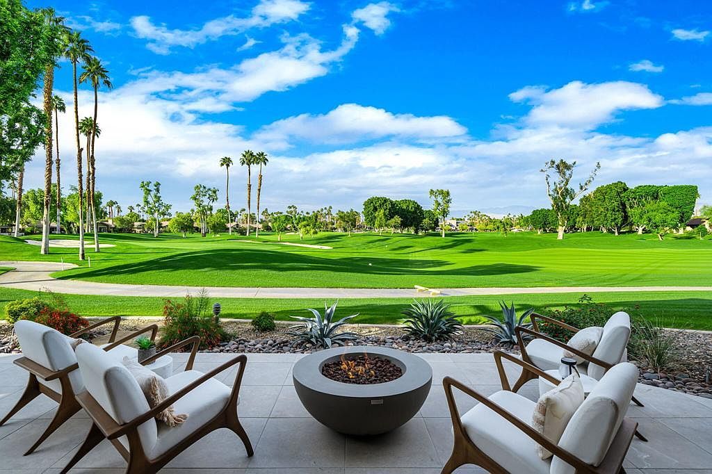 150 Running Springs Dr Palm Desert, CA 92211 - Thumbnail 3