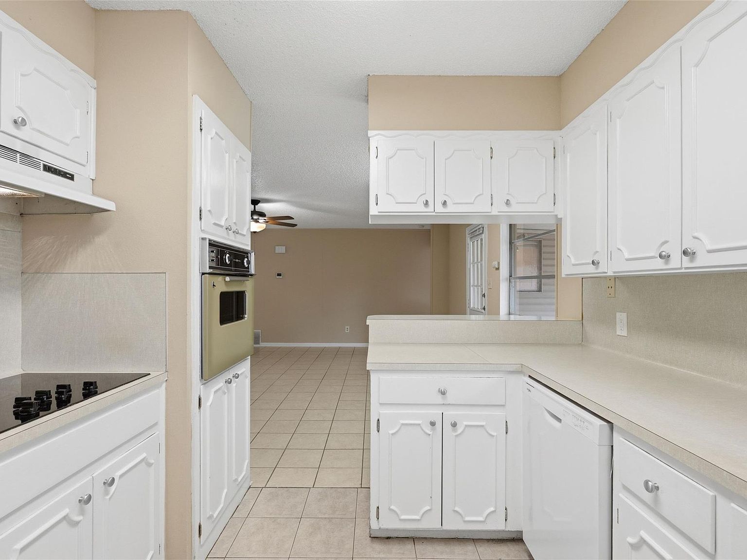 7404 Bucknell Dr Austin, TX 78723 - Thumbnail 3